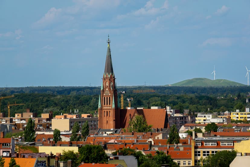 Enchanting Medieval Charm and Riverside Walks in Halle (Saale)