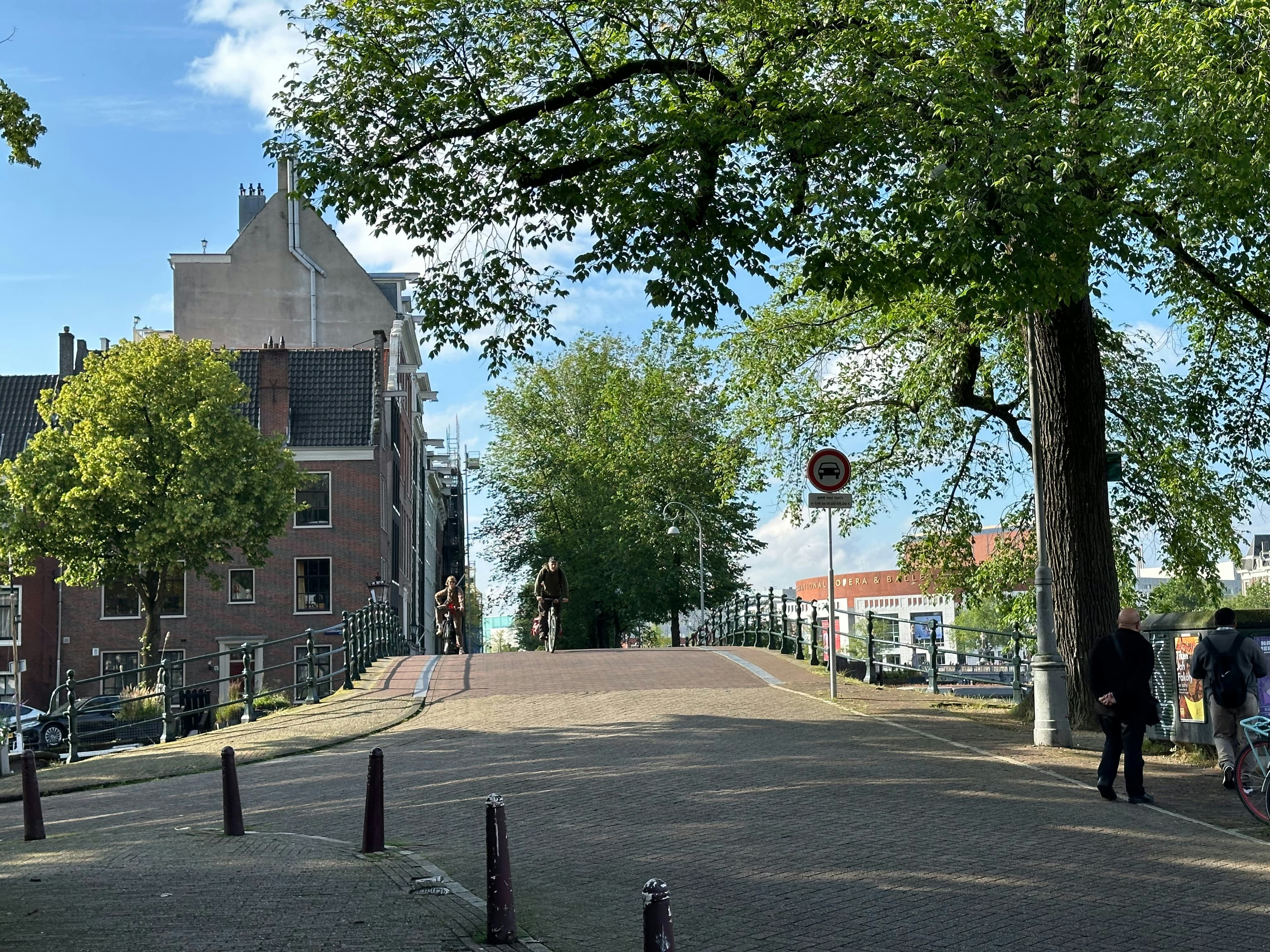 Enchanting Medieval Charm and Riverside Walks in Deventer Historic City Center