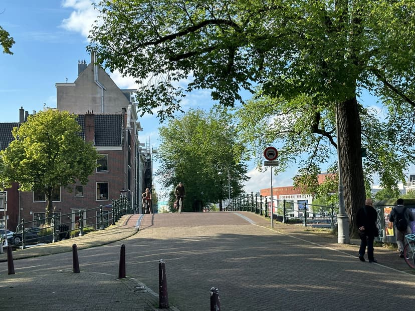 Enchanting Medieval Charm and Riverside Walks in Deventer Historic City Center